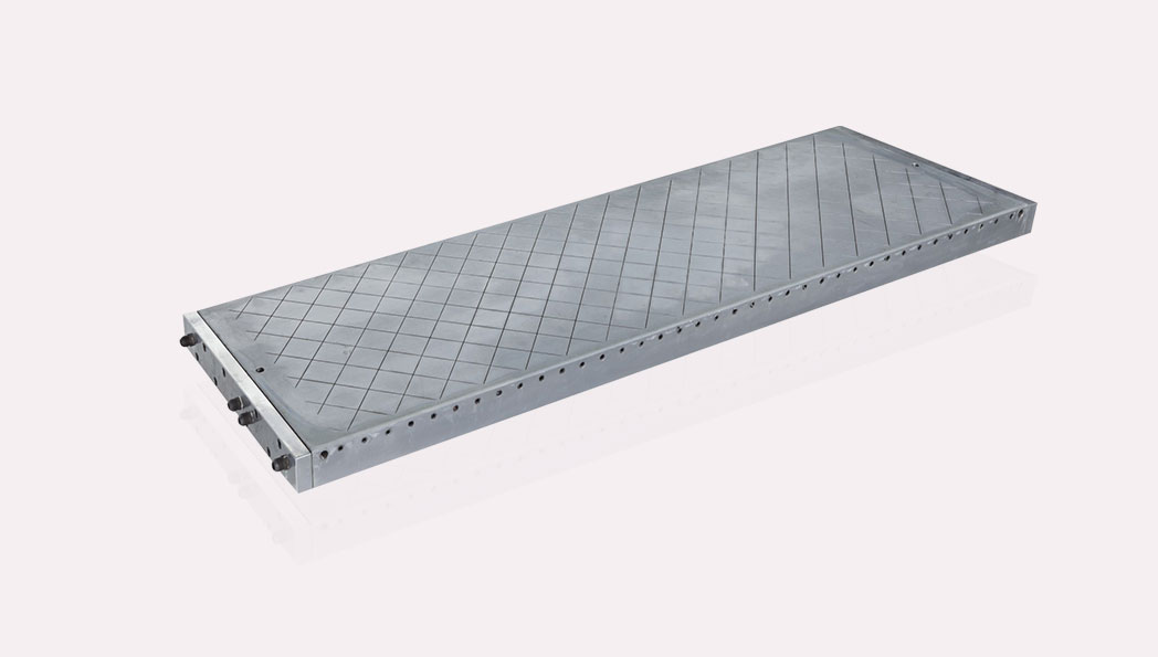 Hollow plate shaping plate